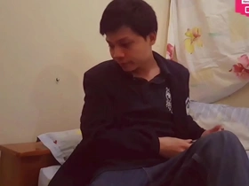 Solo performance with a fingering scene by Hansel Thio in a Brazzers production.