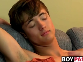 A beautiful young gay man allows his friend to have sex with him without the use of a condom in his ass.